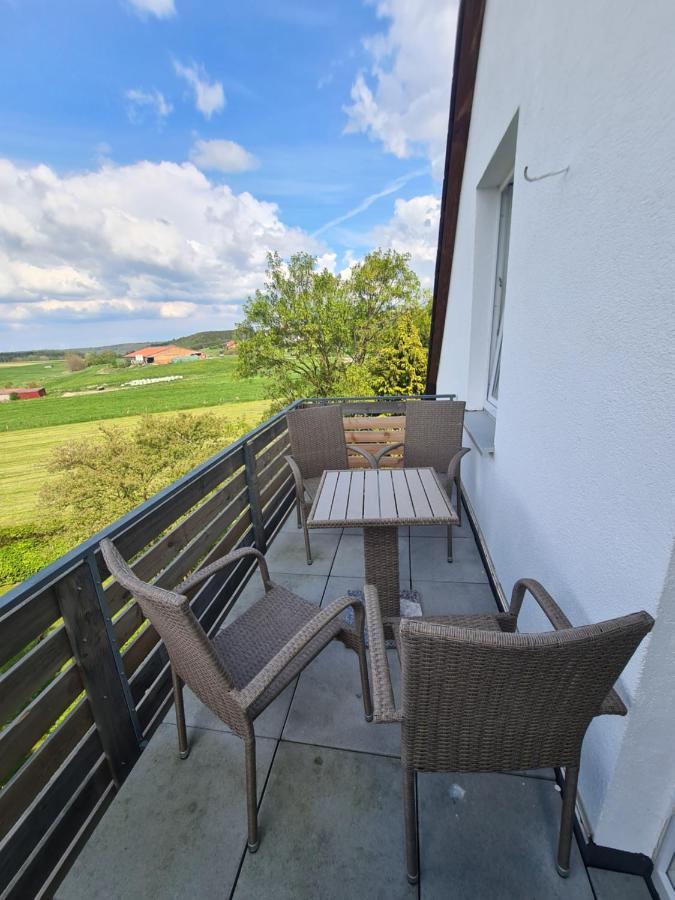 Pilgrims "Rosalie" Grosse Fewo Mit 3 Schlafzimmern, 1Bad, 2 Wc, Balkon, Fast Internet Brilon Exterior foto